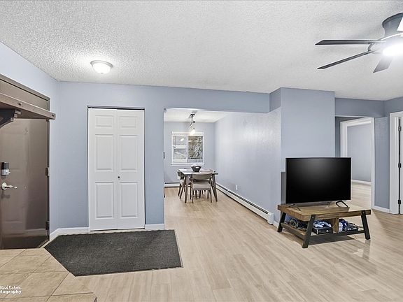 5th image of 16948 Park Place St APT 4