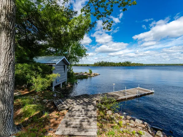 1916 Six Mile Lake Shr, Georgian Bay, ON L0K 1S0