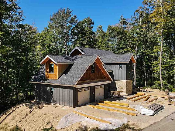 2nd image of 2835 Aalbach Ct