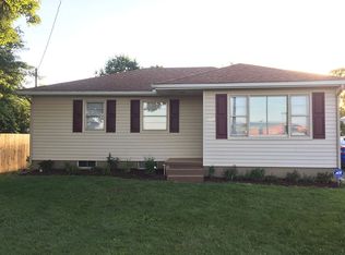 1119 Market St NE, Navarre, OH 44662