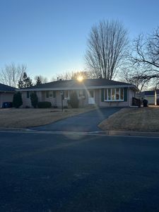 958 Main St S, Shakopee, MN, 55379