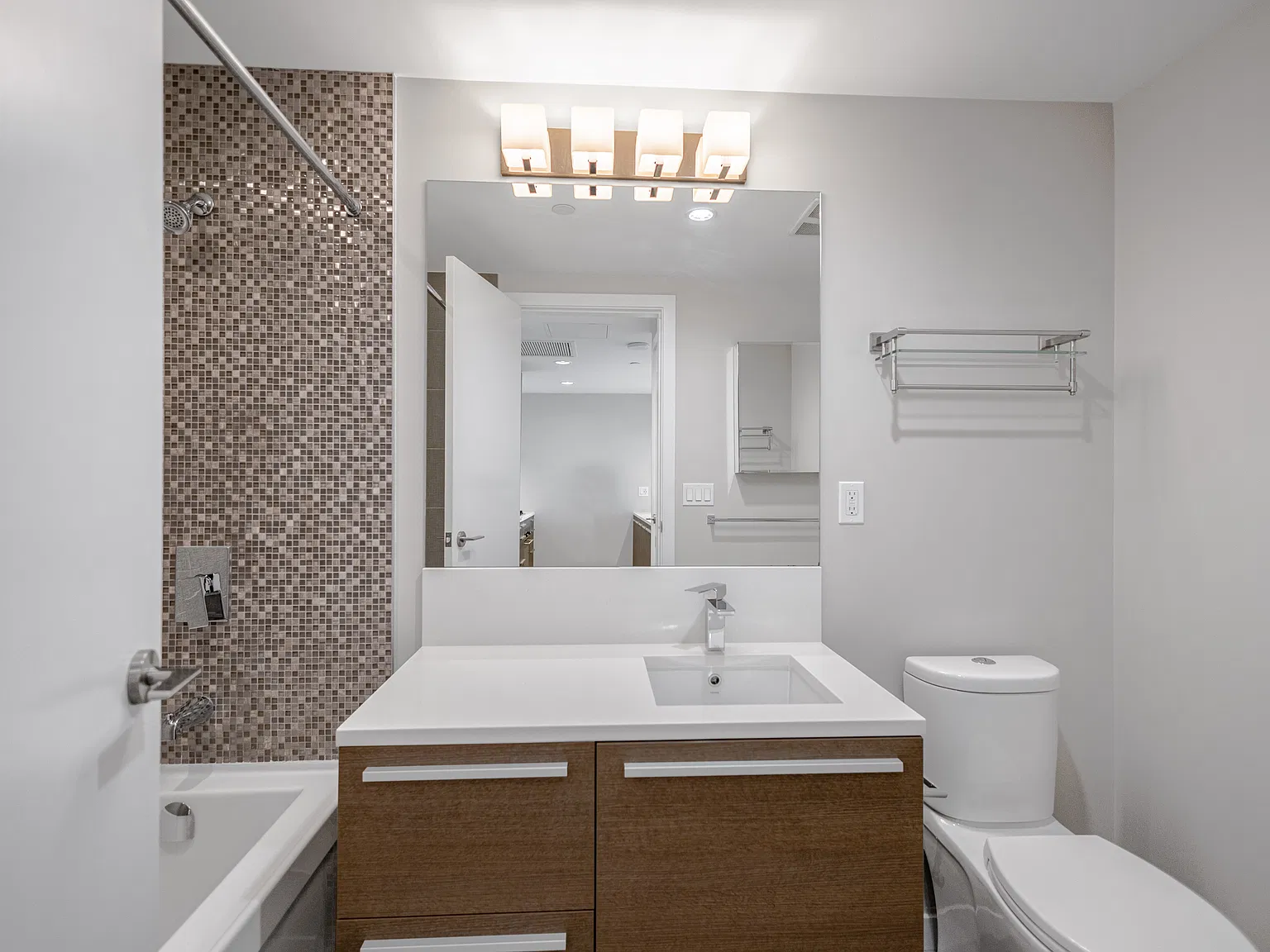 4485 Skyline Dr — Photo 4