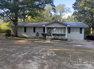 706 Candy Ln, Cantonment, FL 32533
