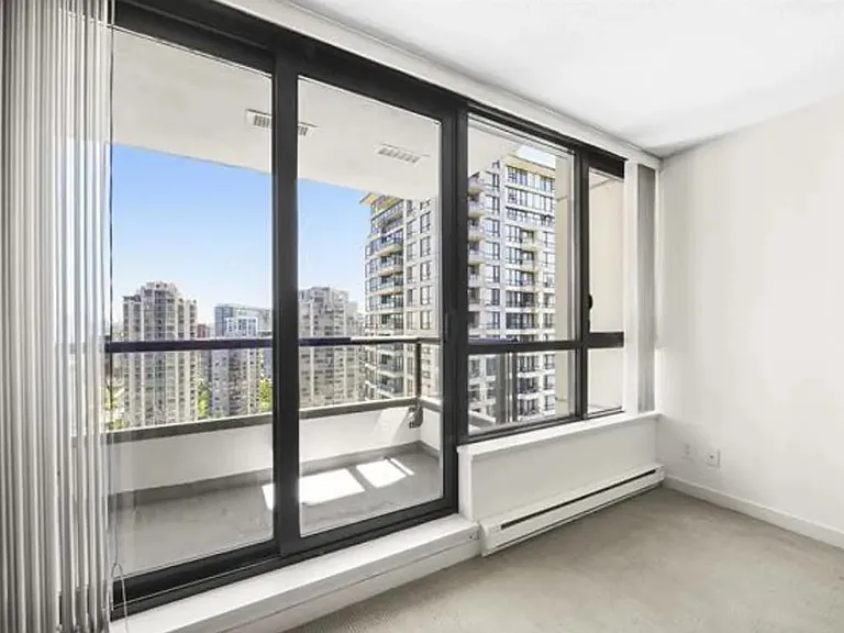 928 Homer St #2108 — Photo 2