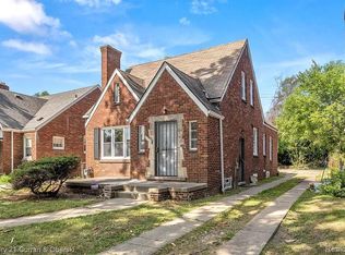 18475 Strathmoor St, Detroit, MI 48235