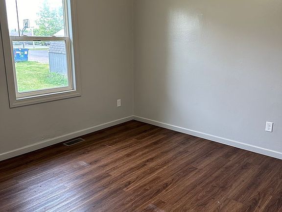 5th image of 105 E Baltimore St APT 3