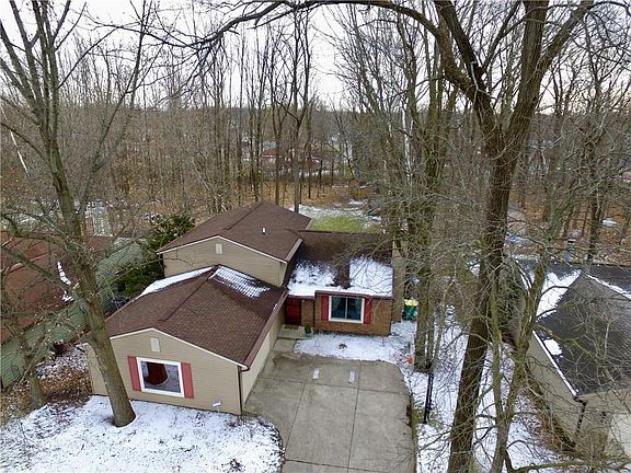 5th image of 4317 Clayburn Dr