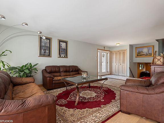3rd image of 8241 Crawford Ave