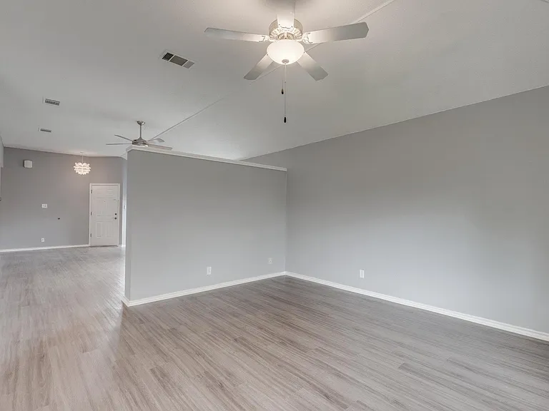 16809 Bailey Jean Dr — Photo 13