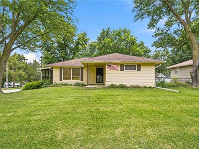 1403 Shawnee St, Leavenworth, KS, 66048