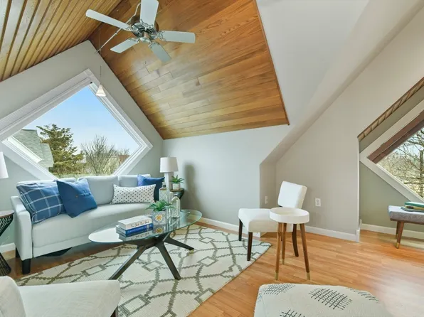 33 Perry St Unit 33, Somerville, MA 02143
