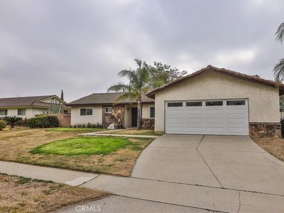 137 Condor Dr, Rialto, CA, 92377