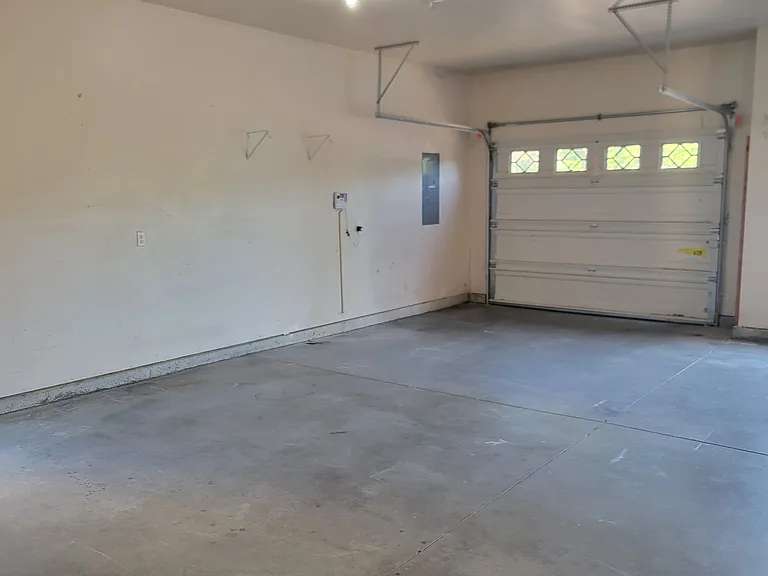 2880 W Ravenna St — Photo 52