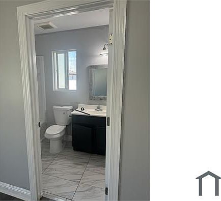 1st image of 612 W 77th St #12