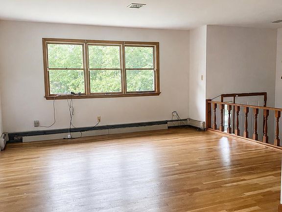 3rd image of 1793 Allegheny Dr