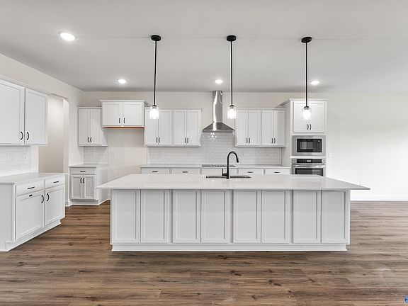 2nd image of 16344 Sunfish Ln