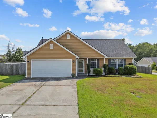 100 Corinth Dr, Piedmont, SC 29673