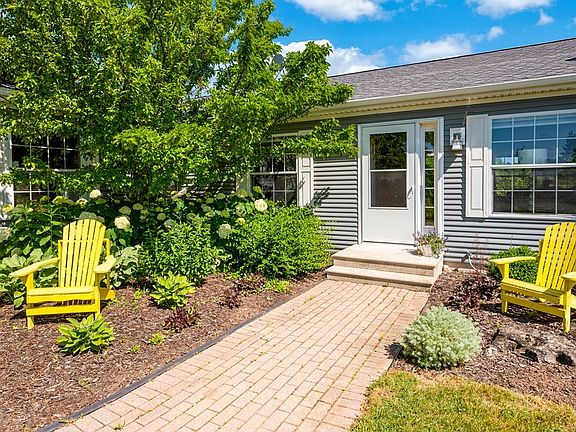 3rd image of 6198 Taylor Ln