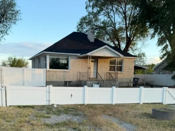 63 E Center St, Gunnison, UT 84634