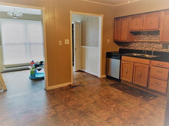 2nd image of 132 Flintstone Dr