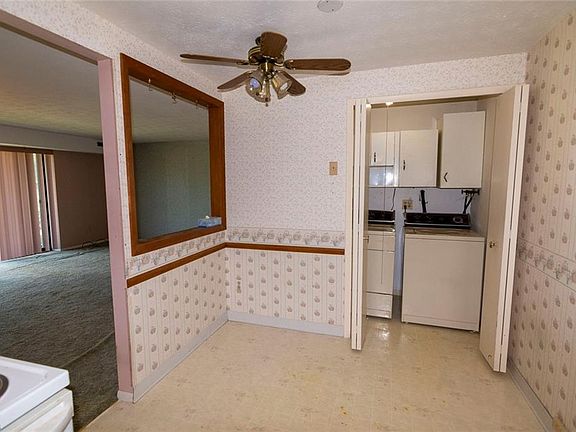 4th image of 9751 Sunrise Blvd #M-3