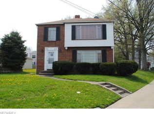 19695 Hilliard Blvd, Rocky River, OH 44116