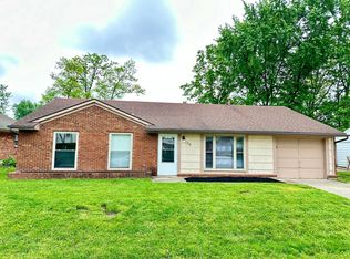 130 Timberwood Ln, Springboro, OH 45066