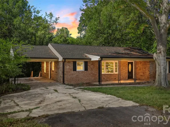 1428 Boxwood Ave, Lancaster, SC 29720