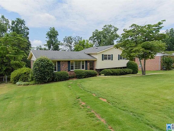 2nd image of 1113 Empire Ln