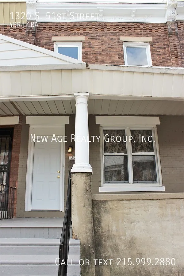 Building Photo - 1320 S 51st St