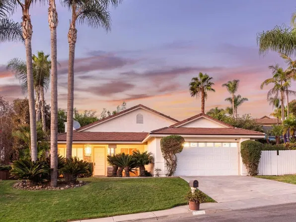 2614 Unicornio St, Carlsbad, CA 92009