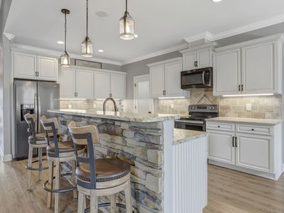 653 Josef Cir, Columbia, TN, 38401