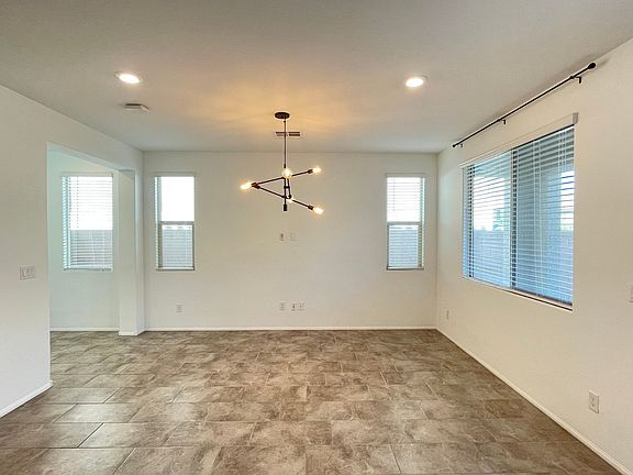 5th image of 10814 Galveston Bay St
