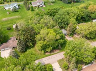 47 Hackberry Hl, Long Lake, MN 55356