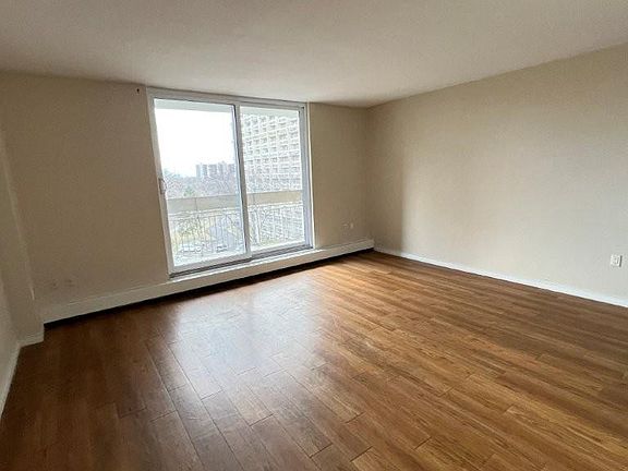 5th image of 350 Quigley Rd #326