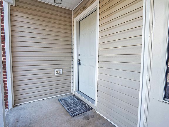 4th image of 3311 Tarleton E