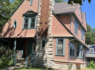 905 Church St, Beloit, WI 53511