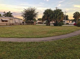 10380 S 228th Ln, Boca Raton, FL 33428