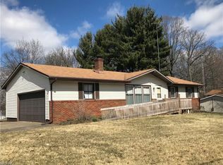 5681 Autumncrest St SW, Canton, OH 44706