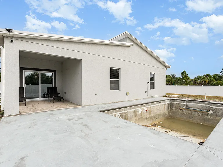 448 Saint Andre Blvd SW — Photo 33