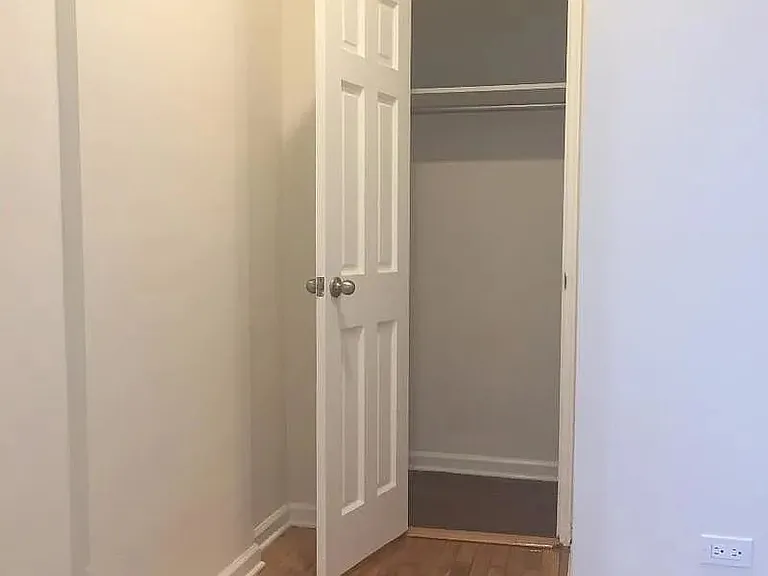 5532 Netherland Ave #B — Photo 3