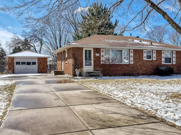 3370 144th St W, Rosemount, MN 55068