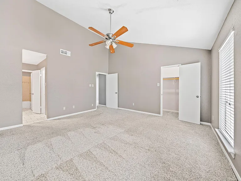 7716 Challie Ln #7716 — Photo 13