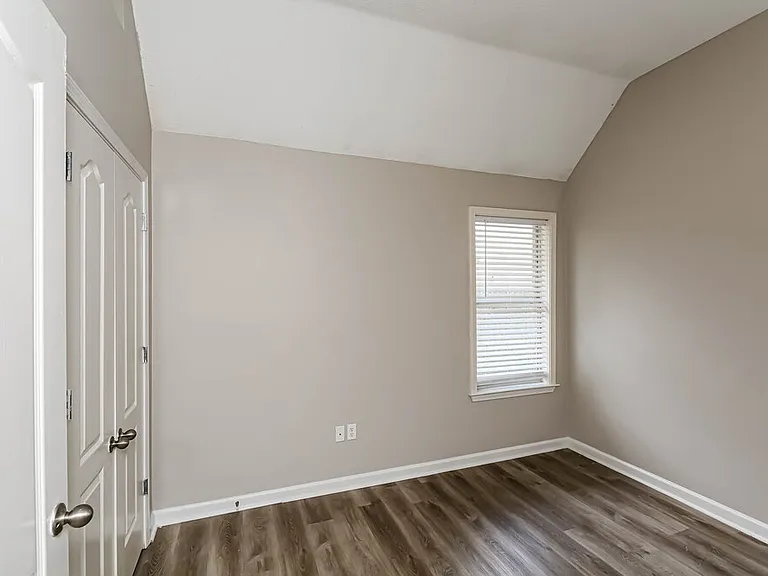 4187 Destin Dr — Photo 12