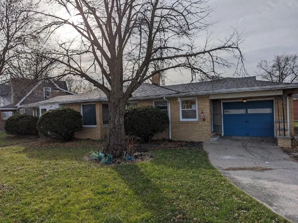 202 S Clay St, Morocco, IN 47963