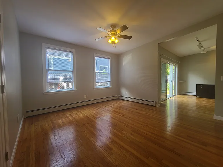 9 Vinton St #1 — Photo 7