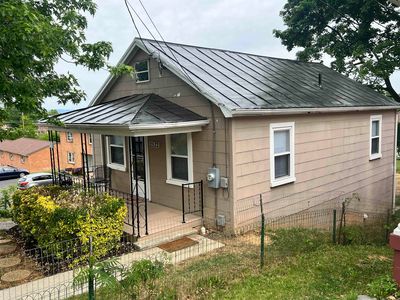 2522 Bath St, Staunton, VA, 24401