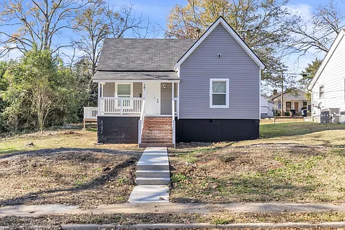 307 B St Photo 1