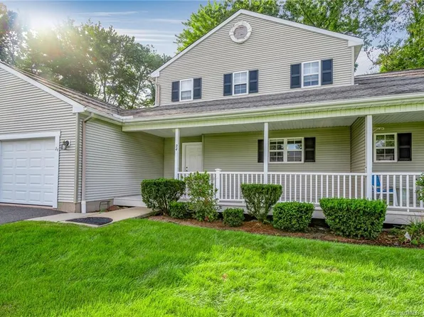 24 Dibble Hollow Lane #24, Windsor Locks, CT 06096