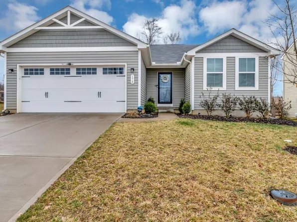 178 Wooded Ridge Dr, Amelia, OH 45102